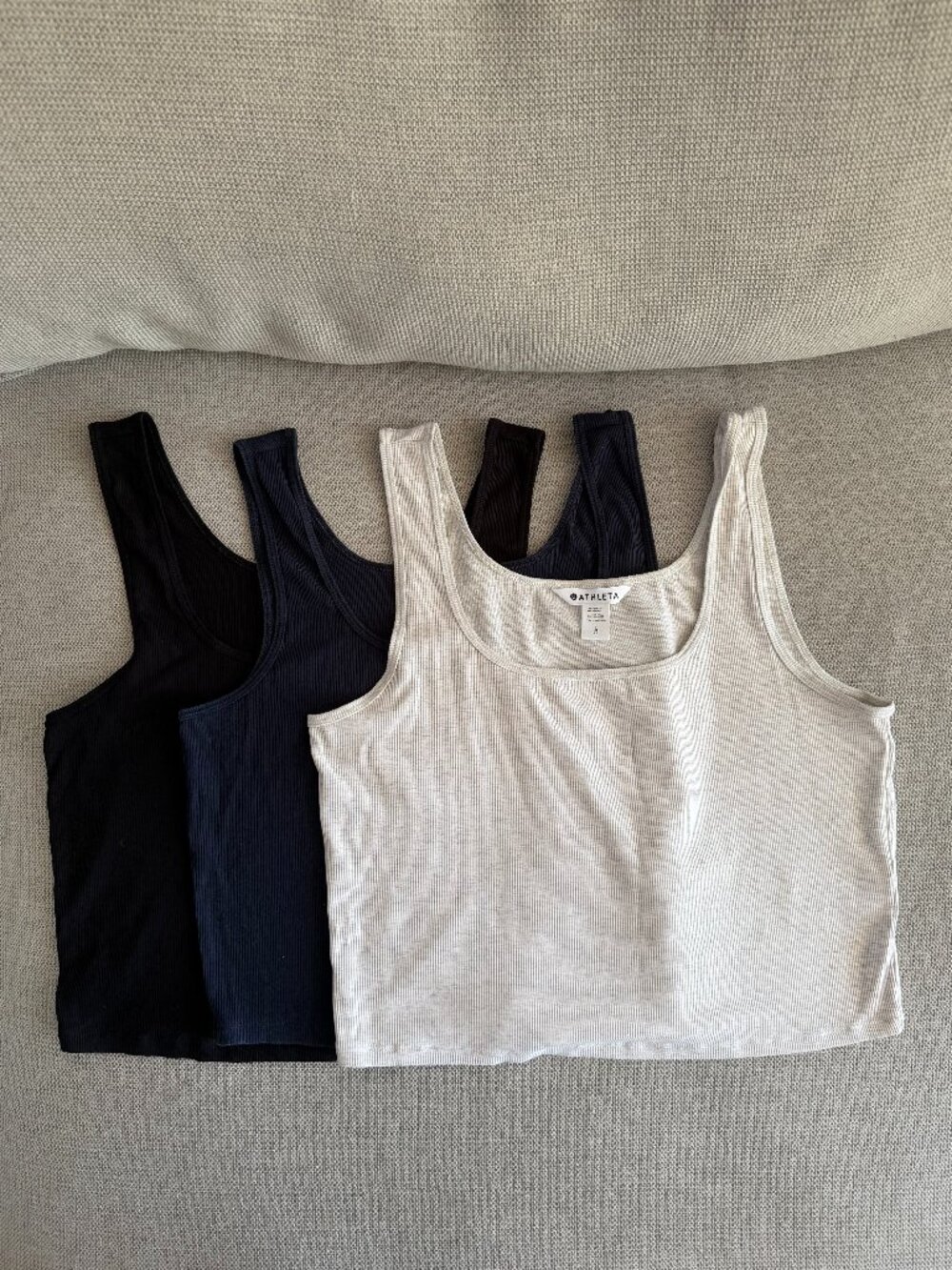 [Bundle] Athleta Signature Rib Square Neck Crop Tank - Large